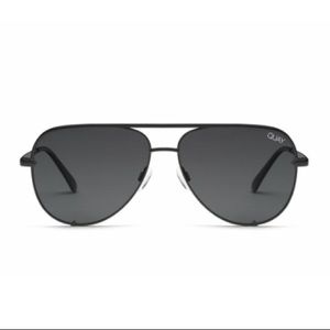 NWT Quay Australia Low Key Mini